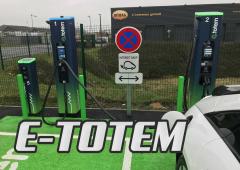 Bornes de recharge électrique E-TOTEM : la patinoire de Denain (59)