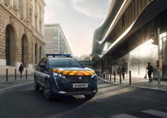 Exterieur_des-peugeot-3008-hybride-pour-une-gendarmerie-plus-propre_1