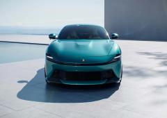 Nouvelle Ferrari Amalfi : de Rome à la côte !