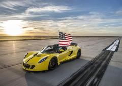 Hennessey venom gt spyder une vitesse de pointe de 427 km h 