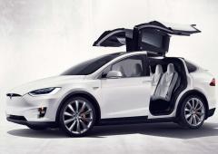 Tesla Model X : les premières livraison pour la fin du mois