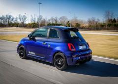 Exterieur_abarth-595-monster-energy-yamaha_3
                                                        width=