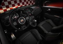 Exterieur_abarth-695-750-anniversario-les-photos-et-les-infos_14