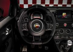 Exterieur_abarth-695-750-anniversario-les-photos-et-les-infos_17
                                                        width=