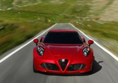 L alfa romeo 4c elue plus belle voiture de l annee 