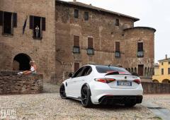 Exterieur_alfa-romeo-giulia-gta-essai-aux-1000-miglia_1
                                                        width=