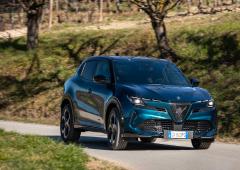 Exterieur_alfa-romeo-junior-ibrida-q4-micro-hybride-et-micro-4x4_9