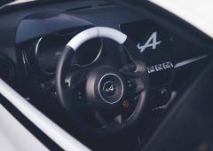 Interieur_alpine-a110-e-ternite_1