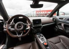 Interieur_alpine-a110-legend-essai_8
                                                        width=