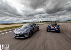Exterieur_alpine-a110-et-secma-fun-buggy-comparatif_2