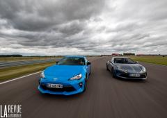 Imageprincipalede la gallerie: Exterieur_alpine-a110-et-toyota-gt86-comparatif_0