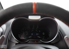 Interieur_alpine-a110s-essai-circuit-lfg_6
                                                        width=