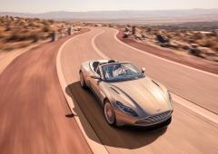 Aston martin db11 volante pure beaute 