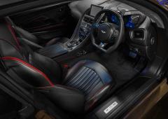 Interieur_aston-martin-dbs-supperlegera-ohmss-au-service-de-sa-majeste_0
                                                        width=