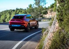 Exterieur_aston-martin-dbx-un-suv-dans-la-gamme-aston_3