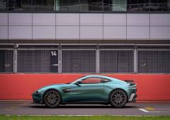 Exterieur_aston-martin-vantage-f1-edition-le-safety-car-de-route_5
                                                        width=