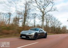 Exterieur_aston-martin-v8-vantage-2018_20