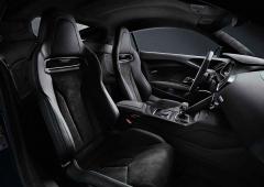 Interieur_audi-r8-green-hell_1