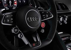 Interieur_audi-r8-green-hell_2
                                                        width=