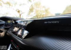 Interieur_audi-rs-e-tron-gt-essai_16
                                                        width=