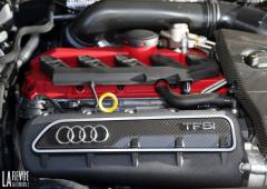 Audi non au 5 cylindres en longitudinal 