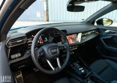 Interieur_audi-rs3-sportback-2022-essai_0
                                                        width=