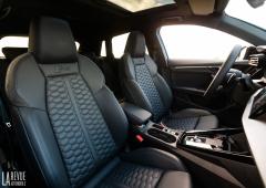 Interieur_audi-rs3-sportback-2022-essai_5