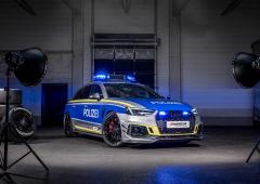 Exterieur_audi-rs4-r-by-abt-la-voiture-d-intervention-de-la-polizei_0