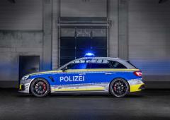 Exterieur_audi-rs4-r-by-abt-la-voiture-d-intervention-de-la-polizei_4