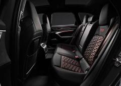 Interieur_audi-rs6-performance_2