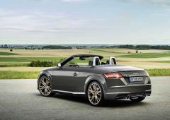 Exterieur_audi-tt-roadster-bronze-selection_1
                                                        width=