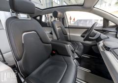 Interieur_byton-m-byte-rencontre-avec-le-suv-electrique-chinois_3
                                                        width=