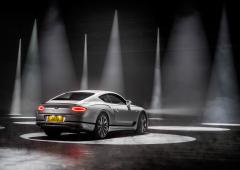 Exterieur_bentley-continental-gt-speed-my-2021_2
                                                        width=