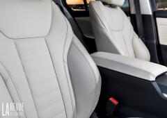 Interieur_bmw-330i-2019_6