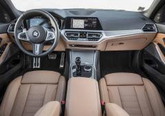 Interieur_bmw-330i-annee-2020-essai_3