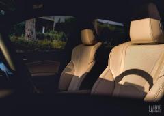 Interieur_essai-bmw-serie-2-active-tourer-220i-my2022_11