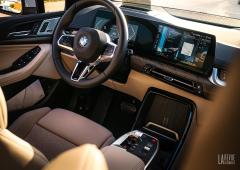 Interieur_essai-bmw-serie-2-active-tourer-220i-my2022_5