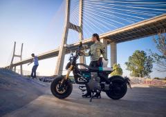 Exterieur_bmw-ce-02-les-photos-du-scooter-electrique_8