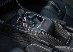 Interieur_bmw-m4-csl-2022-un-melange-de-gt3-et-de-m4_4
                                                        width=