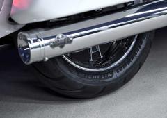 Exterieur_bmw-r-18-transcontinental-benie-par-le-pape-leo-xiv_11