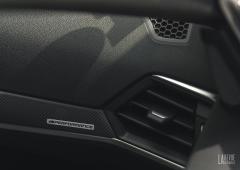 Interieur_bmw-serie-2-coupe-g42-m-performance_16
                                                        width=