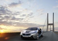 Des bmw electriques a paris au palais de tokyo 