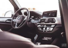 Interieur_bmw-ix3-le-suv-100-electrique-de-bm-est-a-l-essai_0
                                                        width=