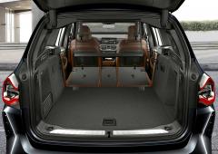 Interieur_bmw-ix3-millesime-2022-le-lifting-du-suv-electrique-bmw_0
                                                        width=