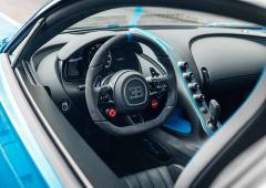 Interieur_bugatti-chiron-pur-sport-tours-d-essai-sur-le-circuit-d-hockenheim_1