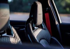 Interieur_cadillac-ct5-v-blackwing-surpuissante-berline_2