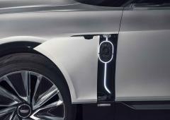 Exterieur_cadillac-lyriq-le-suv-electrique-a-batterie-en-aluminium_9
                                                        width=