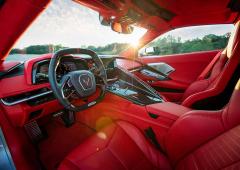 Interieur_corvette-z06-la-chevrolet-construite-pour-affronter-les-supercars-europeennes_0