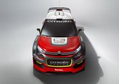 La citroen c3 wrc montre le bout de son capot 