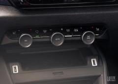 Interieur_citroen-c4-x-decouverte-a-l-adn_7